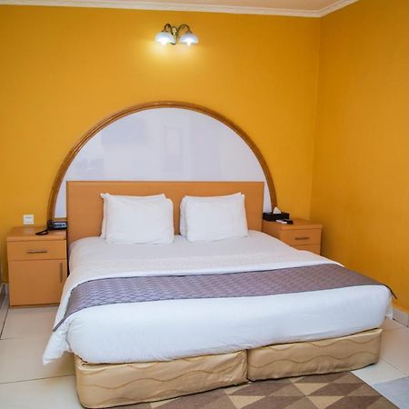 Airside Hotel Accra Exterior foto