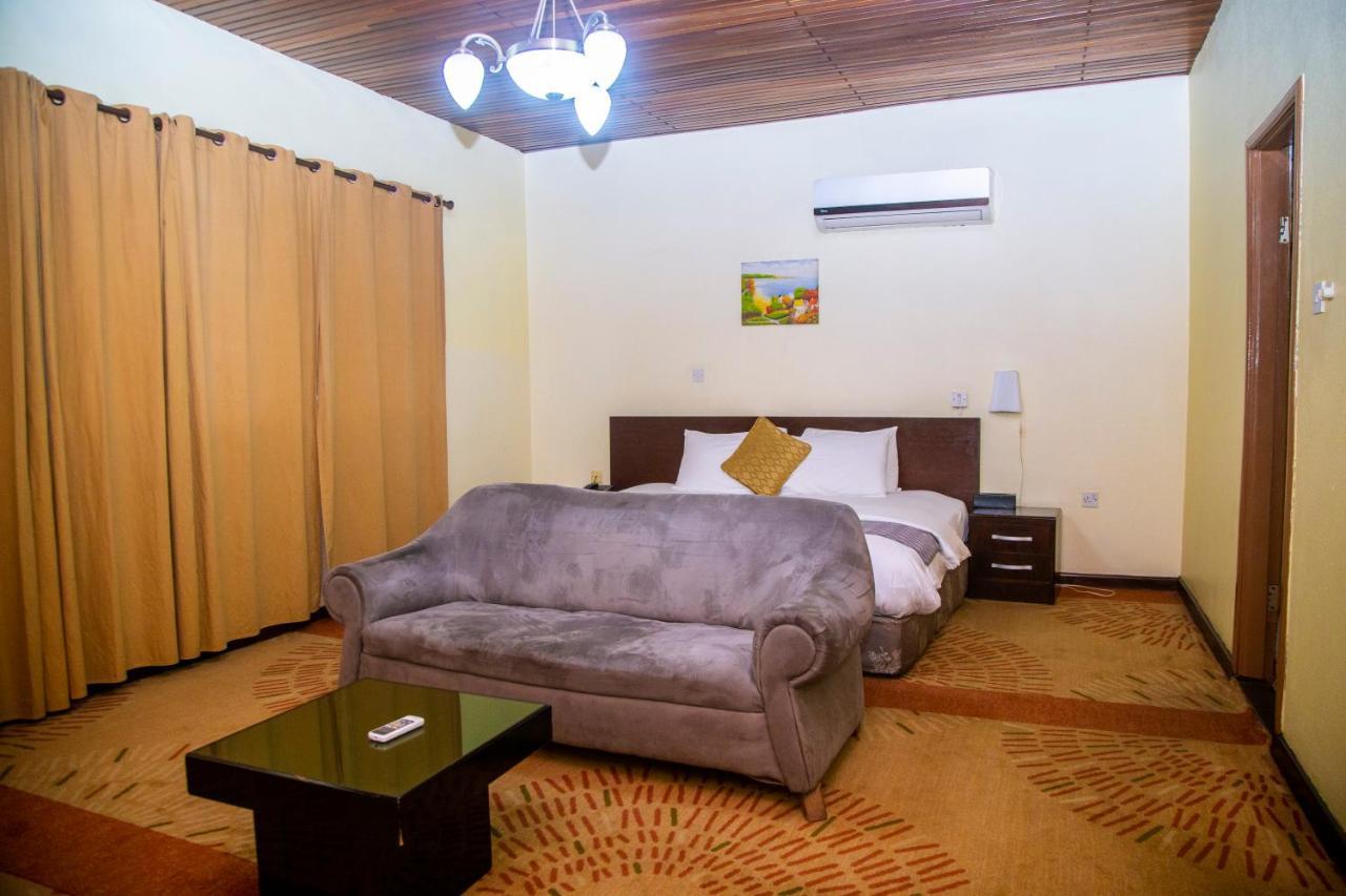 Airside Hotel Accra Exterior foto