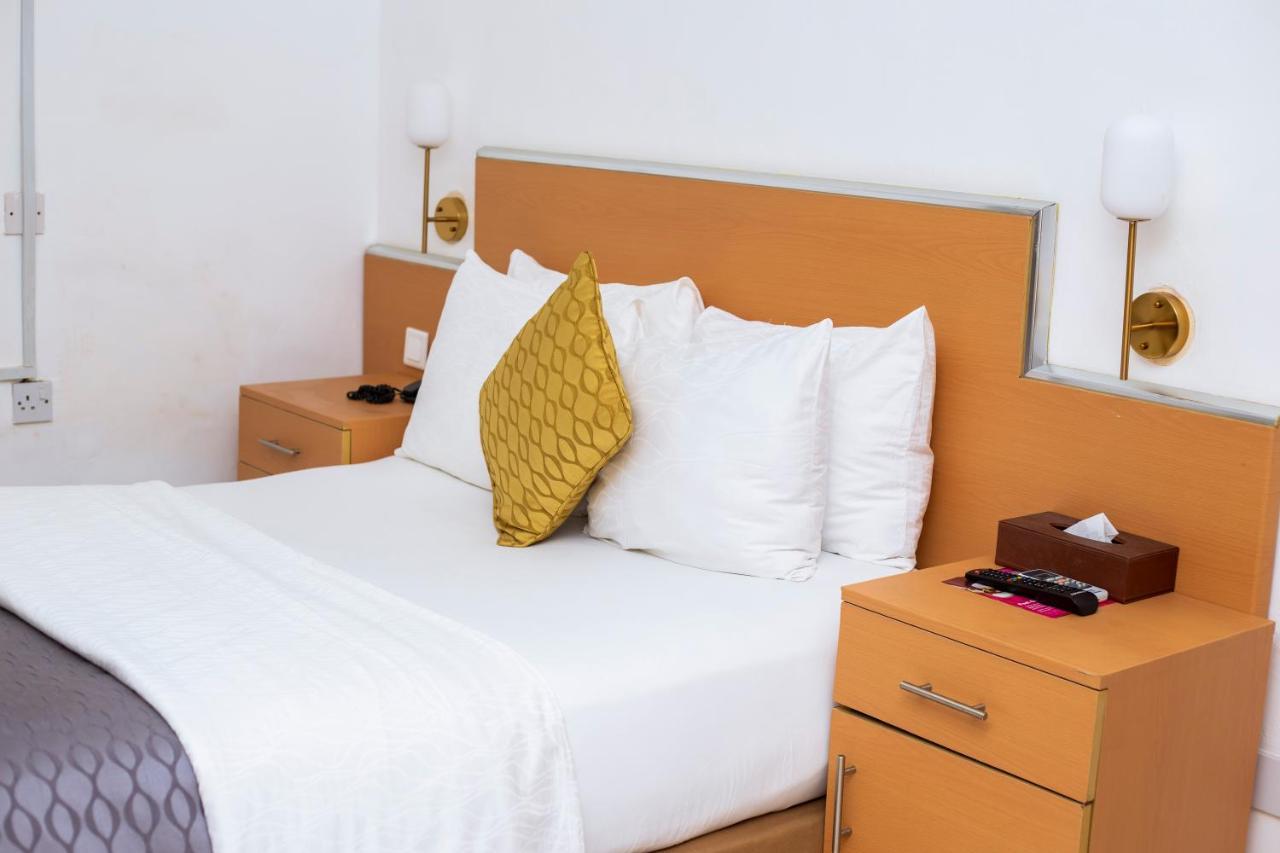 Airside Hotel Accra Exterior foto