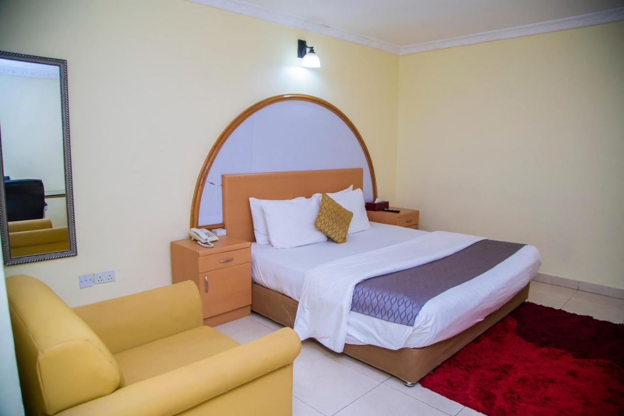 Airside Hotel Accra Exterior foto