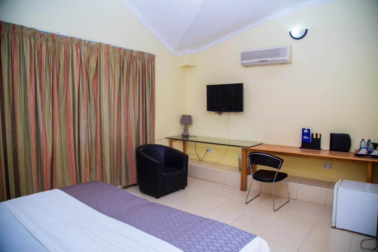 Airside Hotel Accra Exterior foto