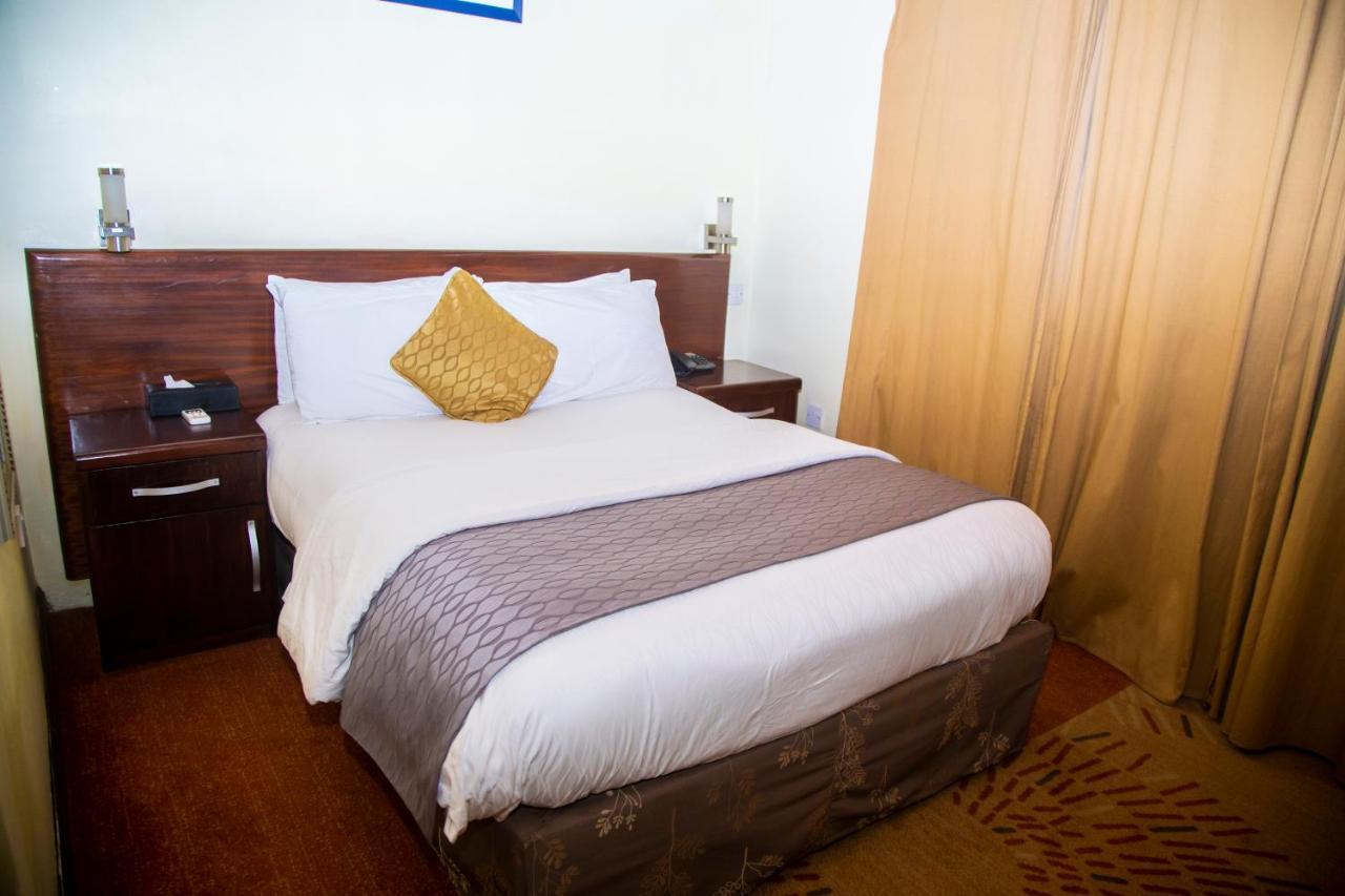 Airside Hotel Accra Exterior foto