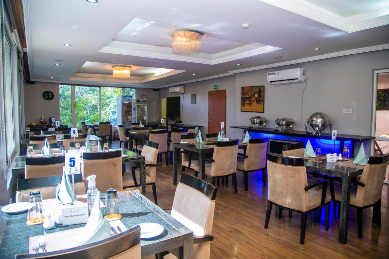 Airside Hotel Accra Exterior foto